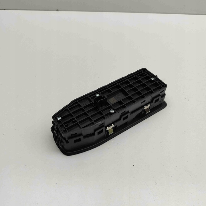 фото №4, Кнопка управление стекло левых передних дверь bmw ix i20 5a4afd9