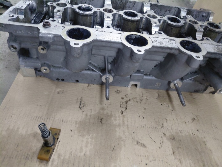 фото №8, Ford kuga mk1 2.0 tdci 136 km головка цилиндров 9641752610 2009 r