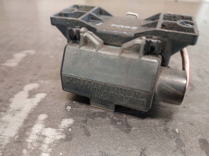 фото №10, Реле / модуль свечей накаливания volvo s70 v70 2.5tdi 9162929 899064000