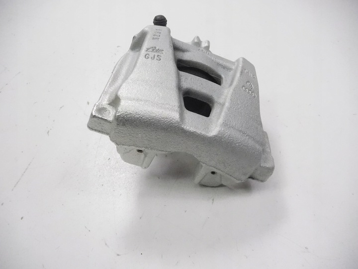 фото №8, Audi q3 8u рестайлинг суппорт перед правые 5n0615124