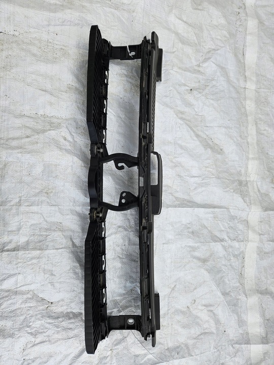 фото №1, Vw polo 2g0 усилитель решётка радиатора решётка 2g0805705e