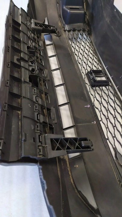 фото №7, Бампер перед volkswagen caddy