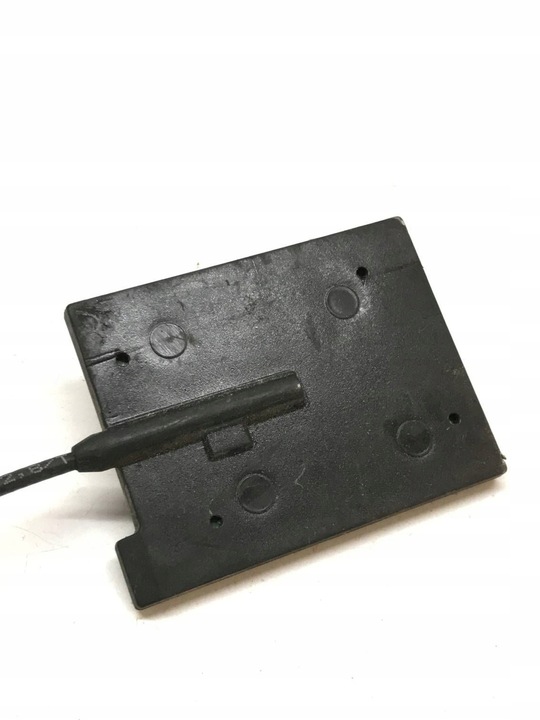 фото №5, Audi e-tron антенна блютуз 9y0051506a