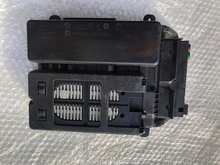 фото №6, Audi a6 a7 c8 4k a8 d5 зарядний пристрій індукційна інтерфейс аудіо port usb sd sim