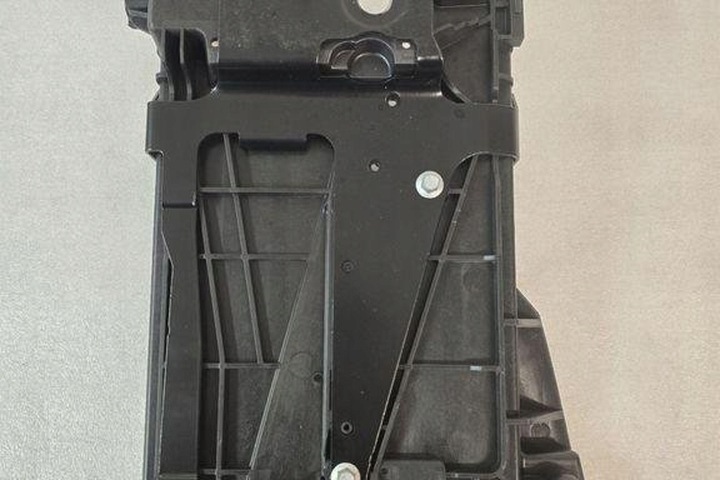 фото №3, Основа акумулятора volvo 32348533 0.0l 2023