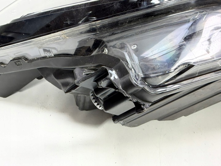 фото №8, Renault zoe рестайлінг фара передня led праве перед 260100279r