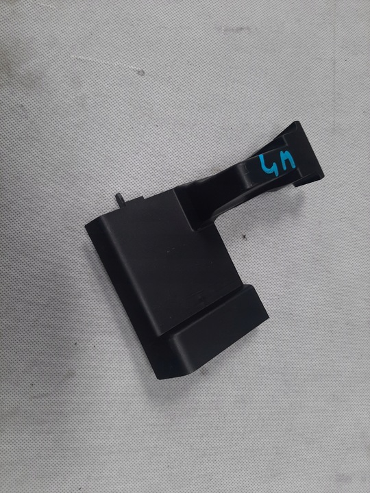 фото №1, Audi q7 4m захист заглушка рейка сидіння 4m0883690c