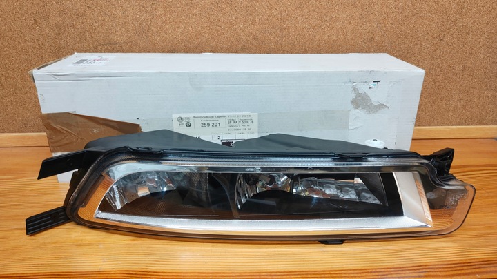 фото №1, Vw passat b8 галоген правые 3g0941662j 14-