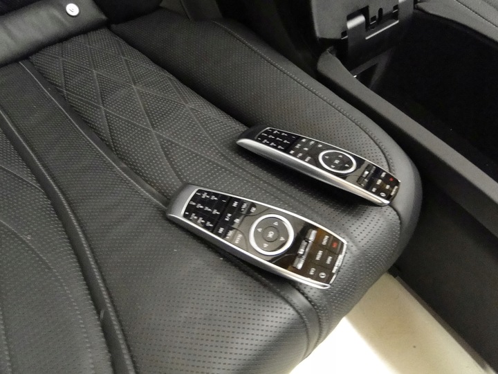 фото №11, Mercedes s w222 222 средство 4 сиденья обивка боковина кожа 63 amg