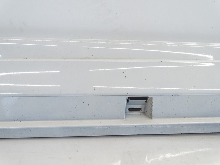 фото №4, Планка накладка пороговая порога левая vw passat cc 3c8 3c8853855b lb9a