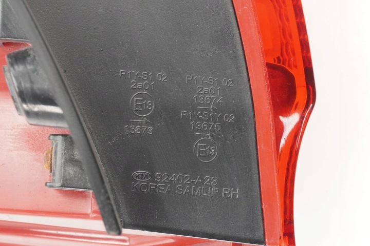 фото №13, Фара задня права kia ceed ii універсал 92402-a23