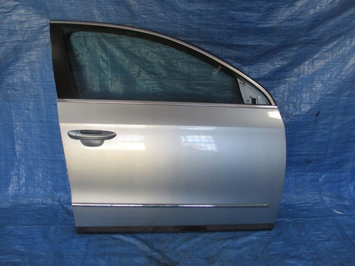 фото №1, Дверь правые передние перед vw passat b6 bez ржавчина