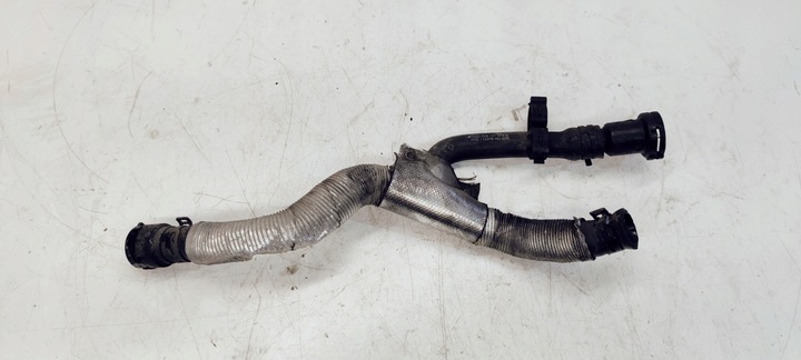 фото №1, Труба шланг води audi tt tts a3 8j0121073c 2