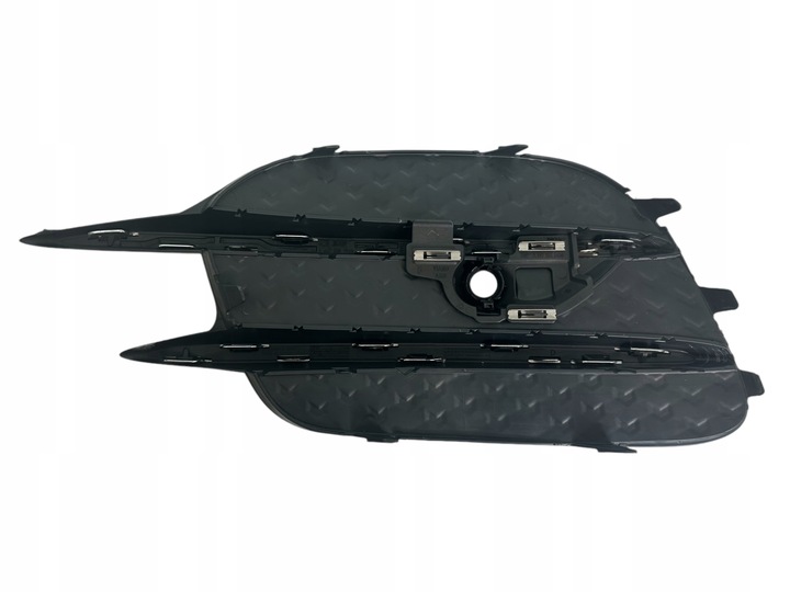 фото №10, Mercedes v класс w447 amg решётка бампера комплект a4478851200 a4478851300 c