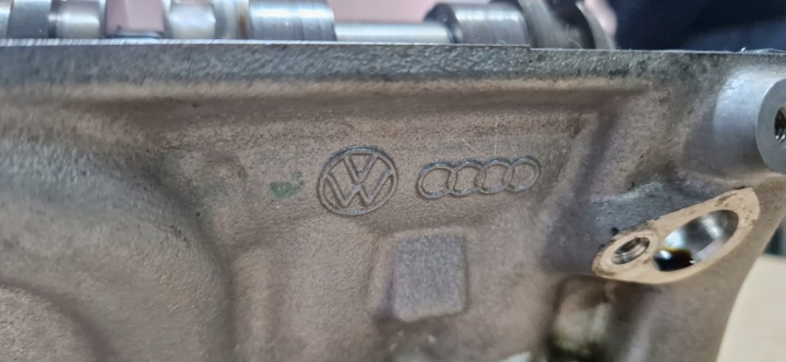 фото №7, Головка 1.5 tsi vw skoda оригинал 06k403s/aj идеал