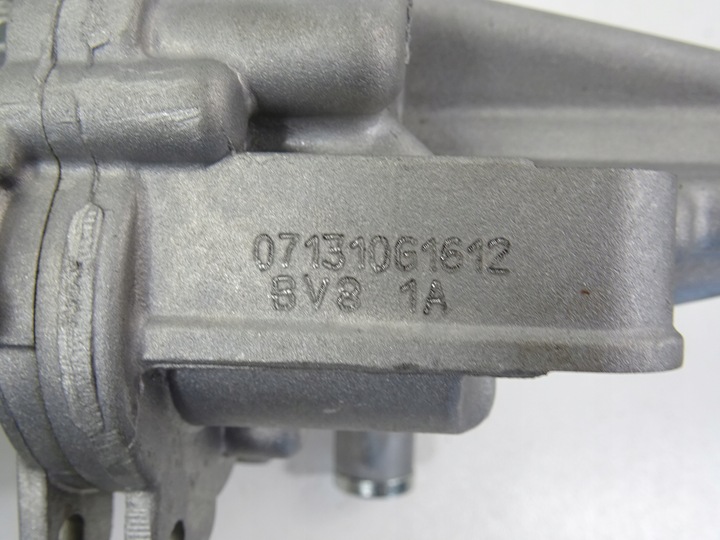 фото №5, X-trail t32 1.3 бензин насос масляна