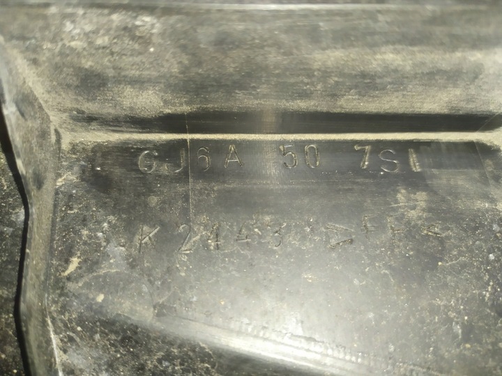 фото №7, Панель під лобовим склом пластиковий mazda 6 gg 01-