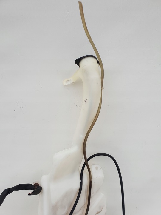 фото №5, Toyota rav4 ii 00-03 бачок склоомивача 060851-045