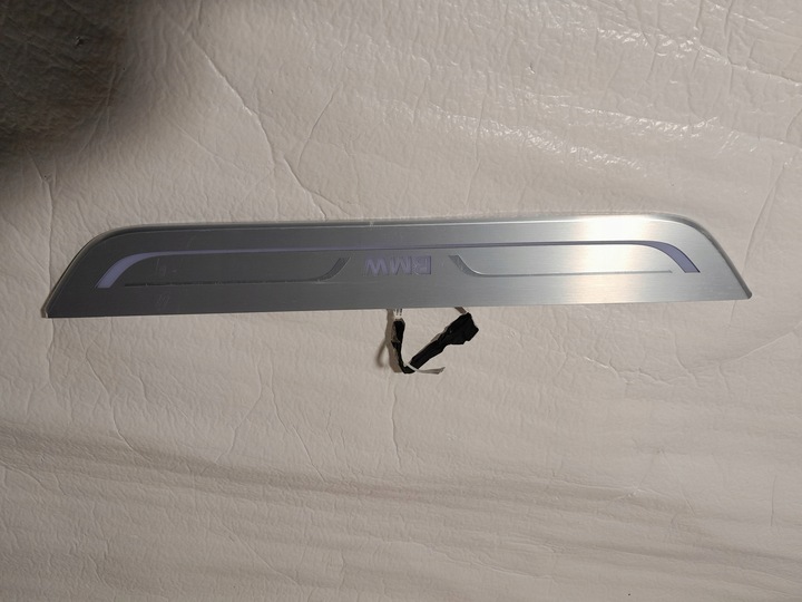 фото №1, Bmw 7' g11 g12 планка накладка порогова led перед 7370314
