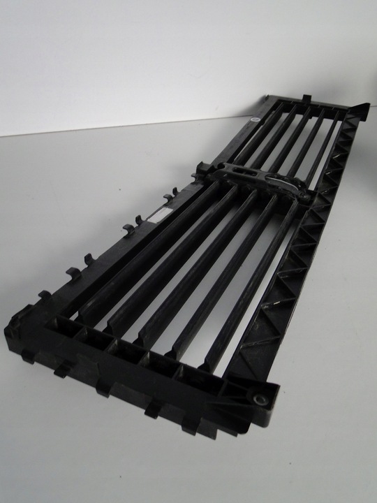 фото №8, Mercedes a w177 177 cla 118 w118 ролета жалюзі кермо повітря нижня