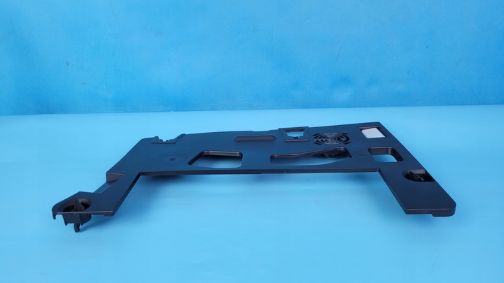 фото №9, Bmw f44 захист панелі консолі 146228 динамік 9151127 лампа інтер'єру 9472762