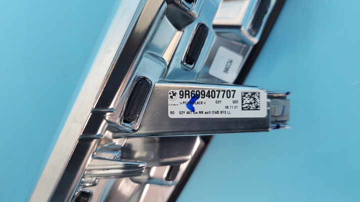 фото №14, Bmw 3' g20 330e 21r 2.0 планка dekor тунелю права 3026710 9r6994077