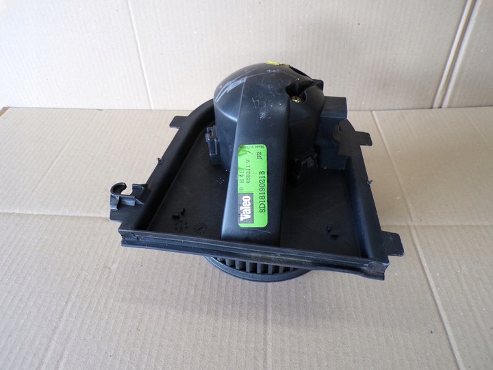 фото №3, Audi a4 b5 повітродувка повітропровід 8d1819021b