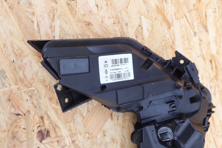 фото №10, Renault clio v mitsubishi colt viii галоген фара drl led левая 266058078r
