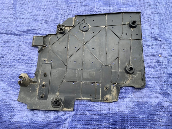 фото №1, Peugeot 308 t9 захист шасі