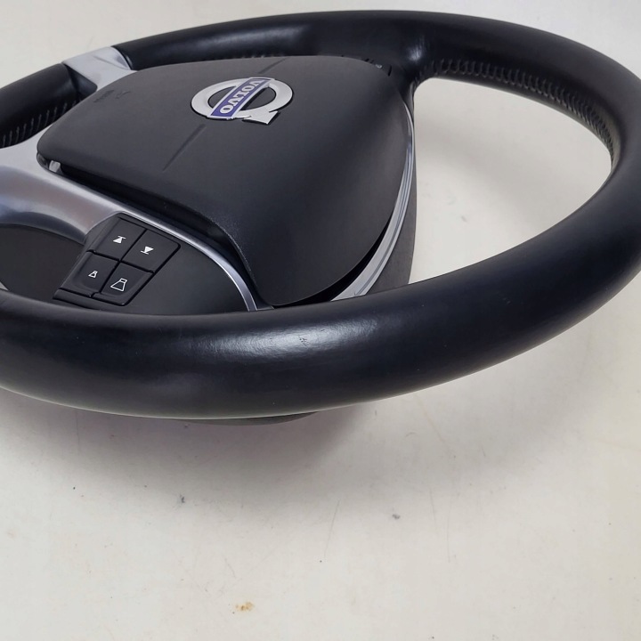фото №12, Volvo v70 iii v60 s60 v40 xc60 2009 руль подушка подушка