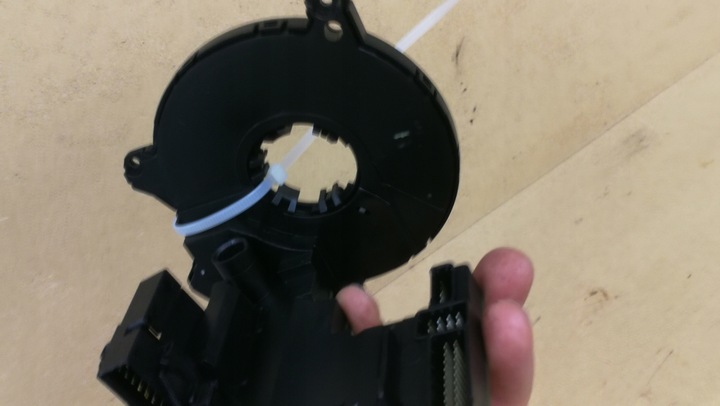 фото №7, Mercedes w221 датчик угла поворота 2215457832