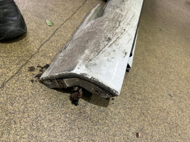 фото №8, Volvo v60 ii s60 ii планка порогова права накладка колір 707