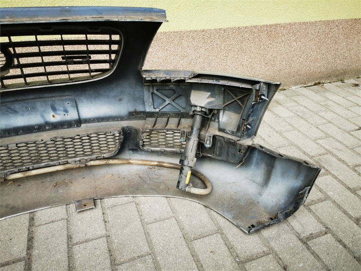 фото №8, Audi tt 8n 8n0 98-06 бампер перед демонтаж розпилювачі