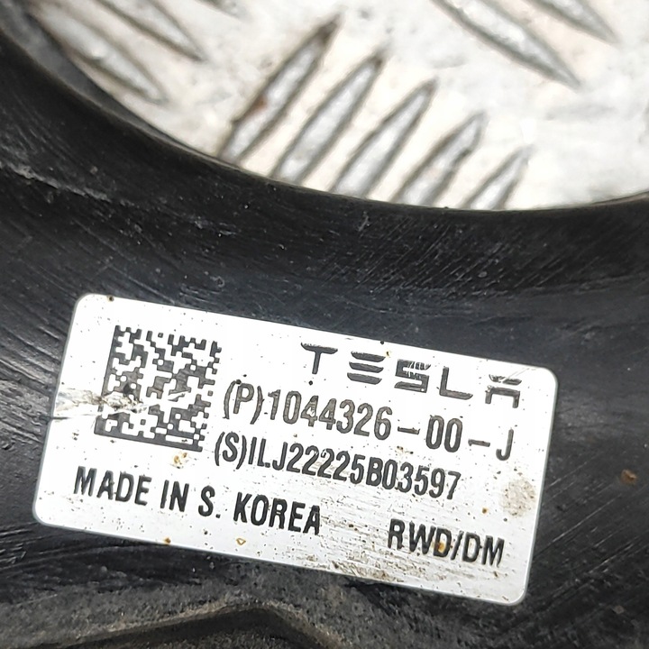 фото №7, Tesla модель y 2021 перед сторона права верхній важіль переднє