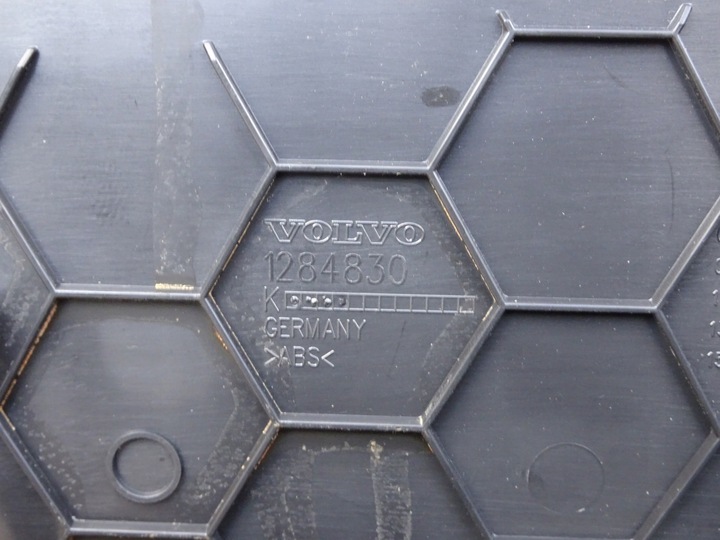 фото №9, Volvo v60 s60 ii подлокотник туннель средний 30755732