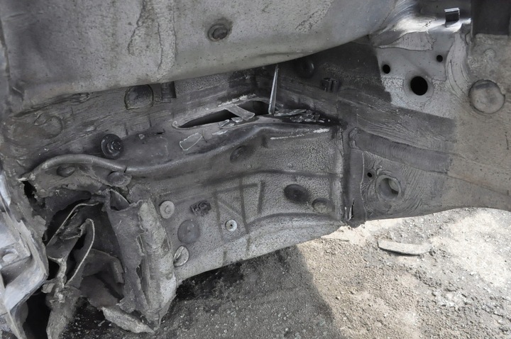 фото №11, Rolls-royce рейз rr5 чверть лонжерон права перед