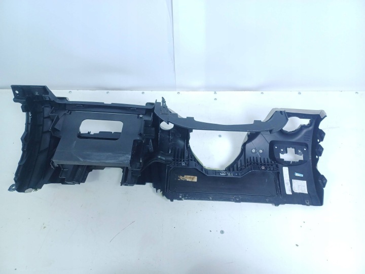 фото №9, Mercedes cls w218 218 защита нижняя консоли панели распределительной 2186804987