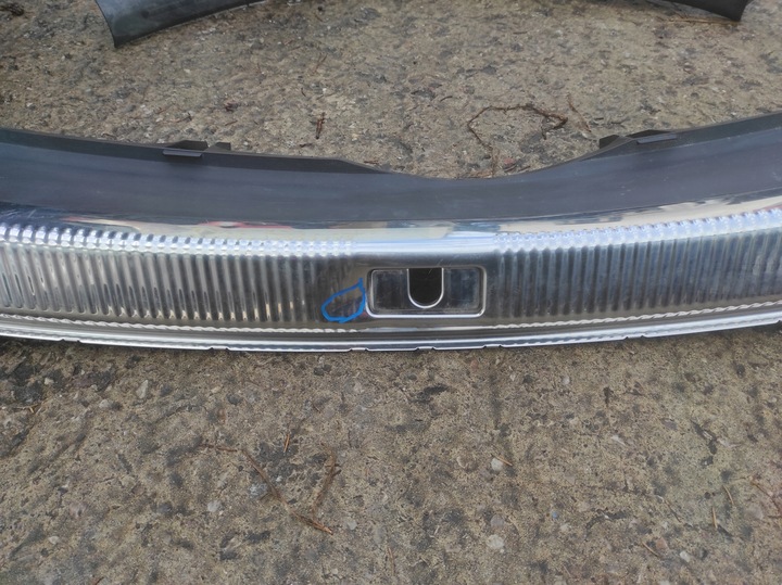 фото №4, Защита ремня порога багажника 8t8864513 audi