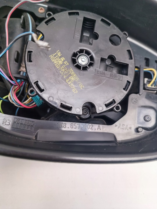 фото №6, Vw beetle 5c зеркало белый правые 11 pin