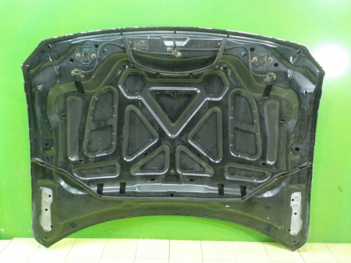 фото №9, Jaguar xe 2.0 d 17r sedan 4d капот