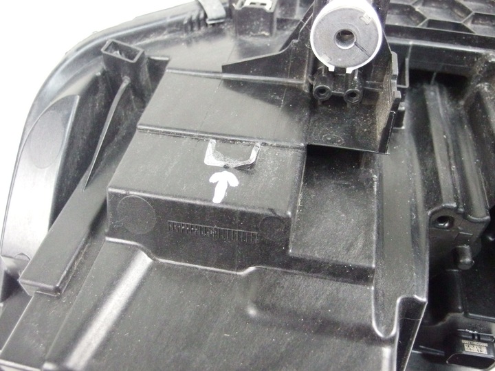 фото №13, Лампа правая передняя правые перед bmw x5 g05 x6 g06 laser 9481790