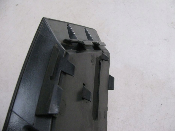 фото №8, Audi a4 8w решітка бампера ліва 8w0807681r