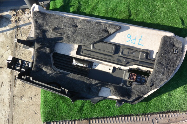 фото №14, Боковина багажника правий зад vw touareg 7p