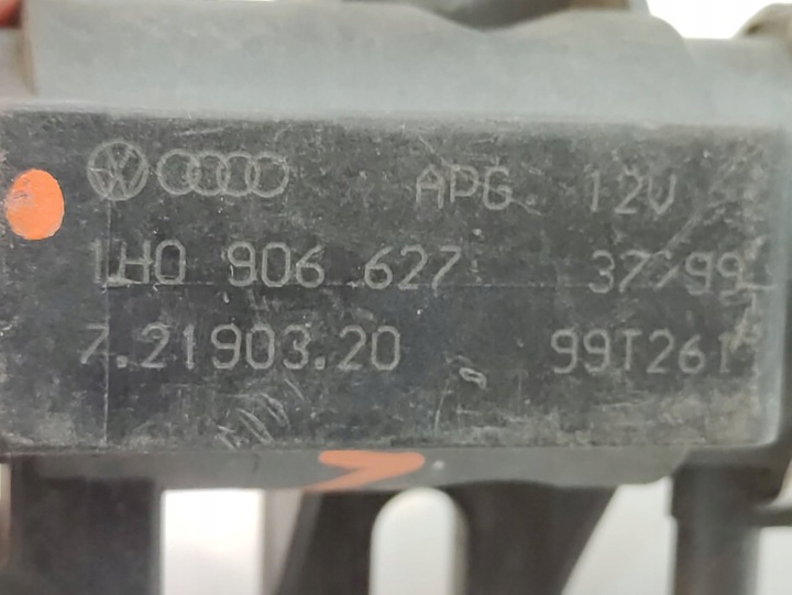 фото №8, Volkswagen passat b5 клапан тиску 1h0906627