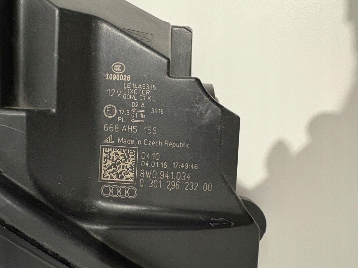 фото №15, Audi a4 b9 16r фара права перед полный led 8w2941034