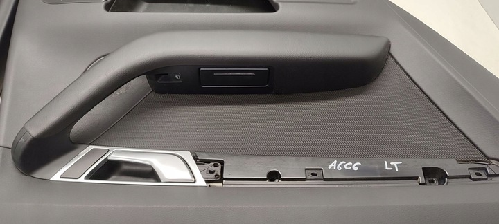 фото №8, Обшивки боковина комплект audi a6 c6 3,0 tdi универсал