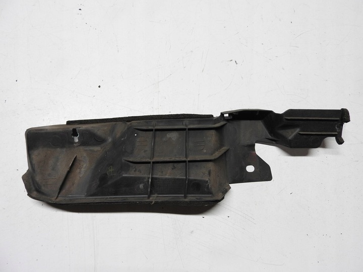 фото №15, Toyota auris i 06-09 защита крыльев левый перед 53826-02020 53826-02030