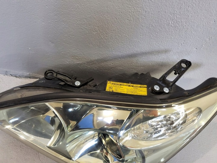 фото №9, Lexus rx ii 03-08r. набір ремонтний кріплення лампи ліва