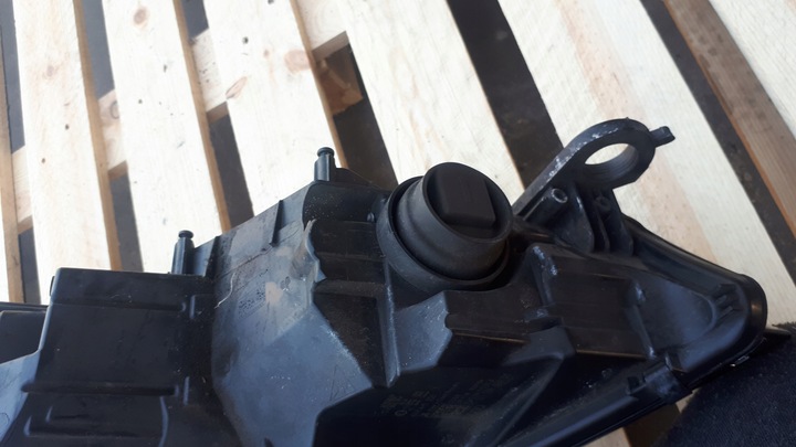 фото №14, A4 b9 8w лампа правая перед полный led 8w0941034a