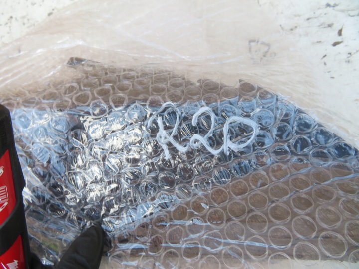 фото №12, Решётки бампера l+p перед 261a25854r talisman